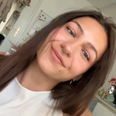 Alexandra S.